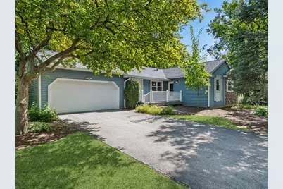 1323 Auburn Avenue, Naperville, IL 60565 - Photo 1