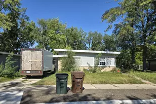 304 Somonauk St, Park Forest, IL 60466 - Photo 1