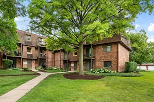 1520 S Fairfield Ave, Lombard, IL 60148 - Photo 1