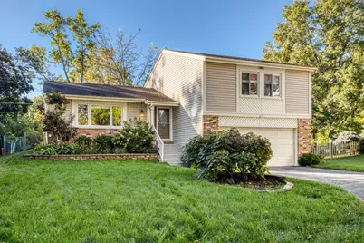 104 Croftwood Court, Rolling Meadows, IL 60008 - Photo 1