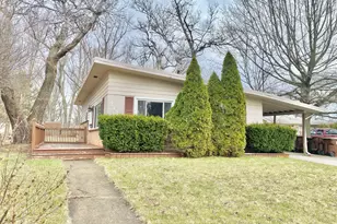 212 Nashua St, Park Forest, IL 60466 - Photo 1