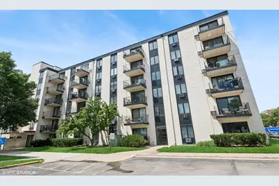 9701 N Dee Road #2I, Niles, IL 60714 - Photo 1