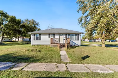 301 Donovan Street, Beaverville, IL 60912 - Photo 1