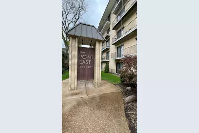 6221 N Niagara Avenue #401, Chicago, IL 60631 - Photo 1