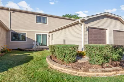 553 Stone Gate Circle, Schaumburg, IL 60193 - Photo 1