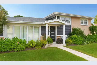 416 N Gibbons Avenue, Arlington Heights, IL 60004 - Photo 1