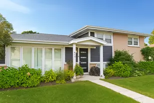 416 N Gibbons Ave, Arlington Heights, IL 60004 - Photo 1