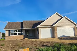 1004 Stuyvesant Dr, Loves Park, IL 61111 - Photo 1