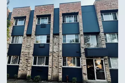 8631 1/2 W Foster Avenue, Chicago, IL 60656 - Photo 1