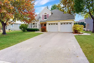 409 New York Lane, Elk Grove Village, IL 60007 - Photo 1