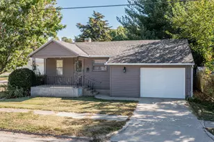 9 S Randolph St, Princeton, IL 61356 - Photo 1