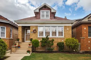 4256 N Monitor Ave, Chicago, IL 60634 - Photo 1