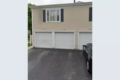 1085 Cove Drive #1085, Prospect Heights, IL 60070 - Photo 1