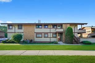 19400 Oak Ave, Country Club Hills, IL 60478 - Photo 1