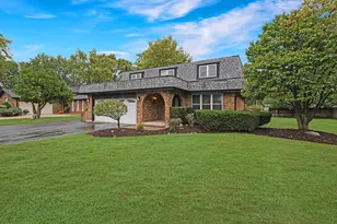 230 Essex Ln, New Lenox, IL 60451 - Photo 1