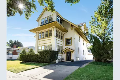 422 S Madison Avenue, La Grange, IL 60525 - Photo 1