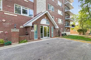 8030 Riverwalk Dr, Lyons, IL 60534 - Photo 1