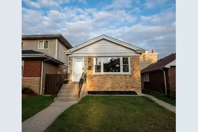 5133 N Austin Avenue, Chicago, IL 60630 - Photo 1