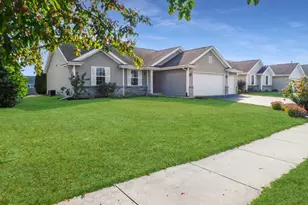 4739 Edenberry Ln, Rockton, IL 61072 - Photo 1