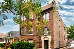 208 S Austin Blvd, Oak Park, IL 60304 - Photo 1