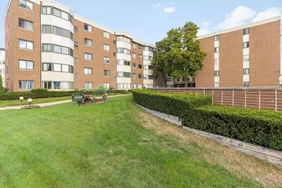 5500 Lincoln Avenue #116E, Morton Grove, IL 60053 - Photo 1