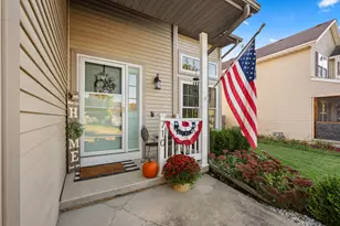 710 Hawthorne Ln, Genoa, IL 60135 - Photo 1