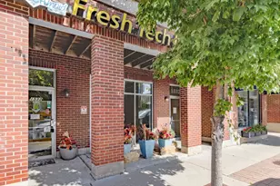 1532 W Fullerton Ave, Chicago, IL 60614 - Photo 1