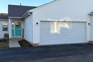 561 Sandy Ct, Harvard, IL 60033 - Photo 1