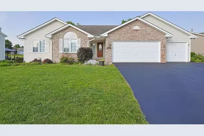 293 Oak Street, Poplar Grove, IL 61065 - Photo 1