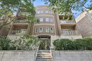 1928 N Kedzie Ave, Chicago, IL 60647 - Photo 1