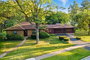 2347 Spruce Rd, Homewood, IL 60430 - Photo 1