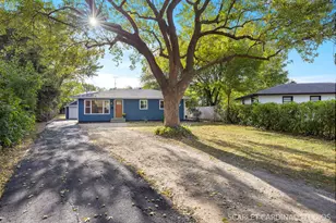 701 W Charles St, Plano, IL 60545 - Photo 1