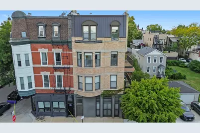1432 W Erie Street #3R, Chicago, IL 60642 - Photo 1