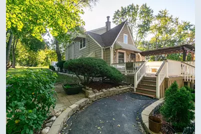 385 E Irving Park Road, Streamwood, IL 60107 - Photo 1