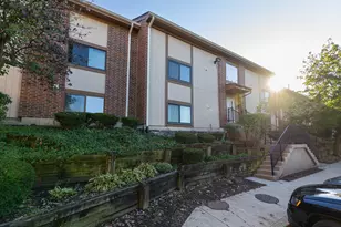 387 Wilmington Dr, Bartlett, IL 60103 - Photo 1