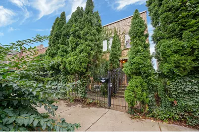 1719 W 33rd Place, Chicago, IL 60609 - Photo 1