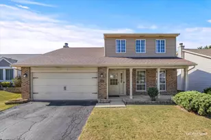 700 Mariner Dr, Elgin, IL 60120 - Photo 1