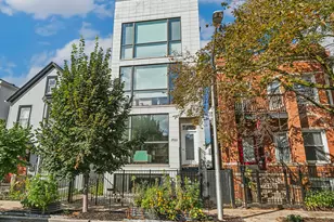 2922 W Lyndale St, Chicago, IL 60647 - Photo 1