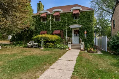 233 N Calvin Park Boulevard, Rockford, IL 61107 - Photo 1