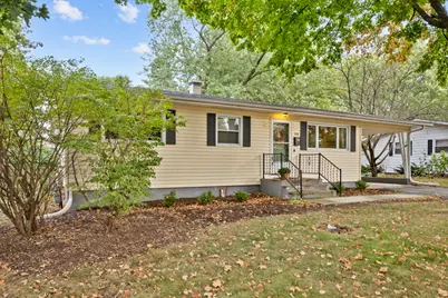 328 S 14th Street, Saint Charles, IL 60174 - Photo 1