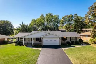 4121 Crosby St, Rockford, IL 61107 - Photo 1