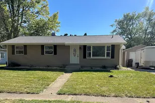 113 Janet Ave, Rochelle, IL 61068 - Photo 1