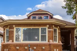 7955 S Chappel Ave, Chicago, IL 60617 - Photo 1