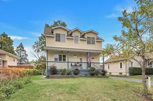 4107 N Park St, Westmont, IL 60559 - Photo 1