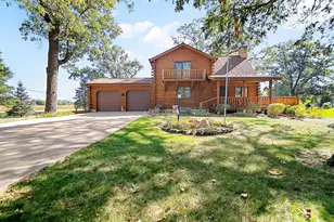 3527 S Wayne Ave, Saint Anne, IL 60964 - Photo 1