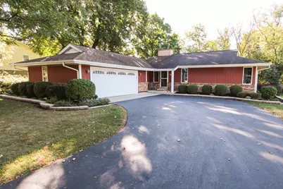 997 Meadow Lane, Elgin, IL 60123 - Photo 1