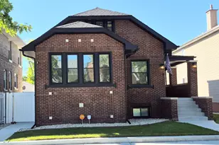 7440 S Oglesby Ave, Chicago, IL 60649 - Photo 1