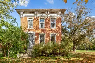 622 Telegraph St, Marengo, IL 60152 - Photo 1