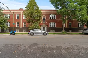 2574 W Lyndale St, Chicago, IL 60647 - Photo 1