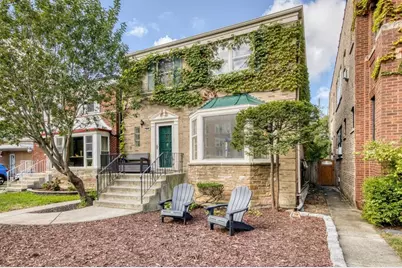 5646 N Francisco Avenue, Chicago, IL 60659 - Photo 1